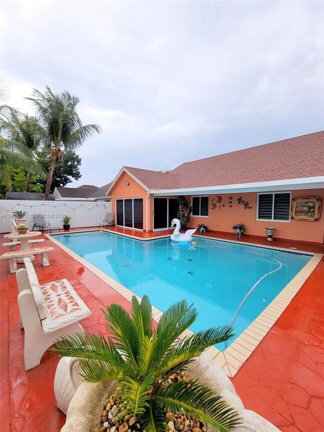 Foto del edificio - 12989 SW 251st Terrace