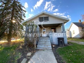 Building Photo - 504 N Franklin St