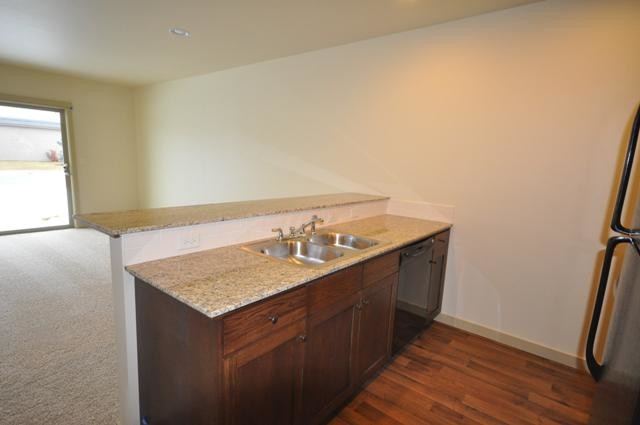 Foto del edificio - 1465 West Deer Crest Drive