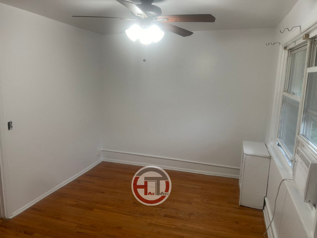 Foto del edificio - 2156 Newbold Ave