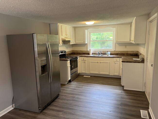 Building Photo - 3134 Veridea Pkwy