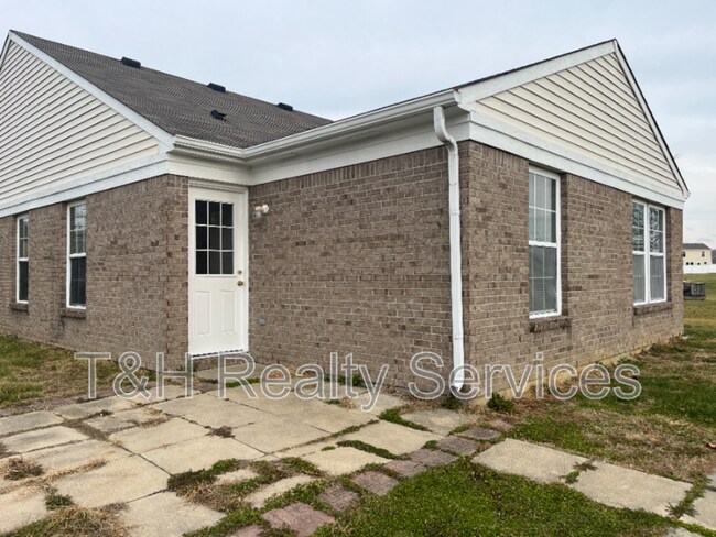 Foto del edificio - 7935 Hydrangea Ct