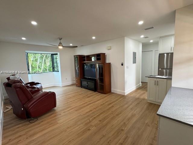 Foto del edificio - 1425 SW 122nd Ave