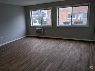 Building Photo - 1302 Carol St