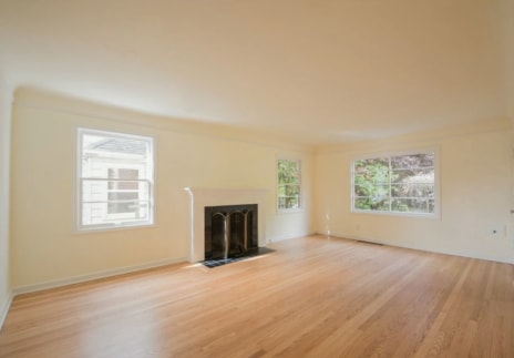 Foto del edificio - 5016 N Commercial Ave
