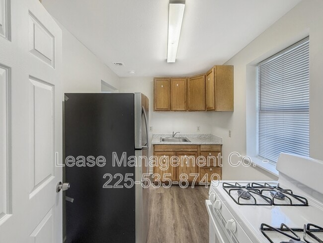Building Photo - 2633 New Orleans St