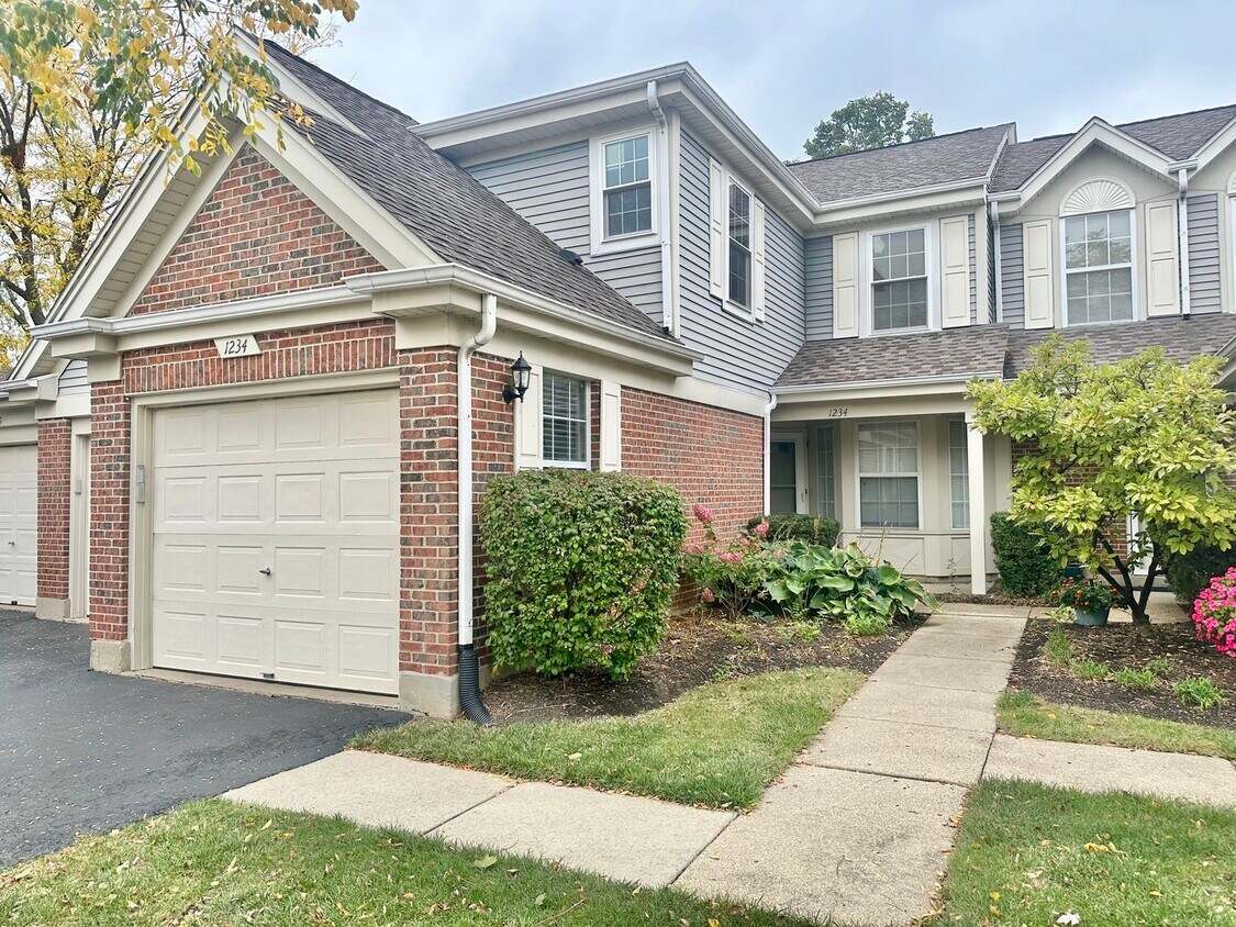 Foto principal - 1234 Churchill Ct