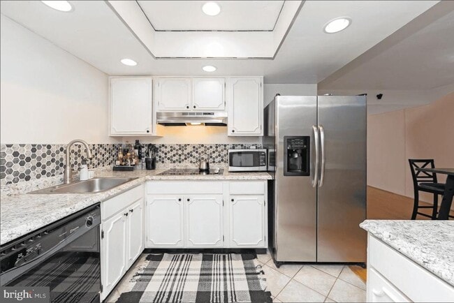 Foto del edificio - 40 Rittenhouse Dr