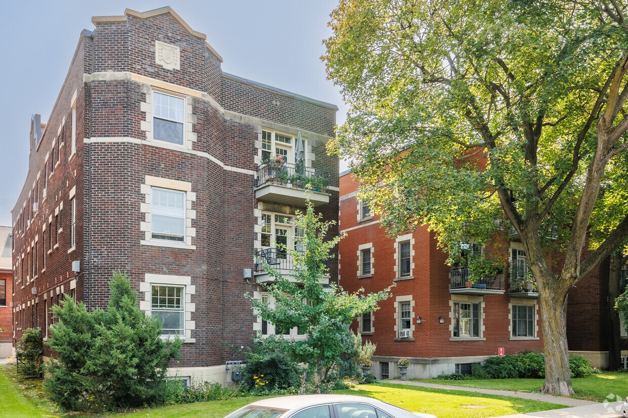 52-ch-academy-westmount-qc-h3z-1n6-apartments-52-ch-academy