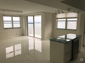 Building Photo - 770 Claughton Island Dr