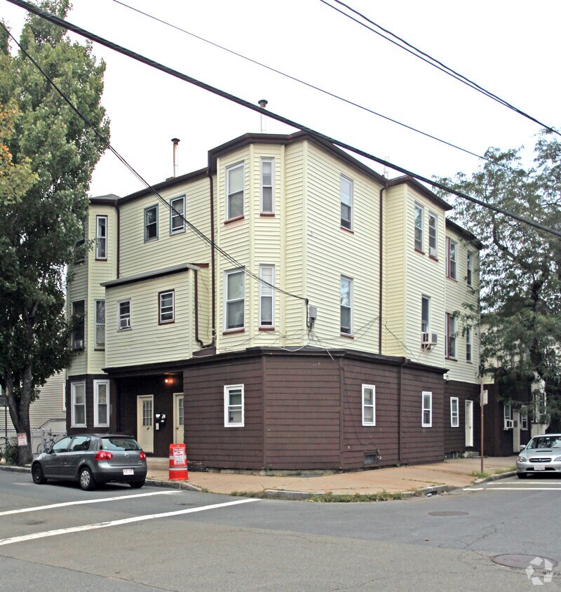 59 Plymouth St, Cambridge, MA 02141 Apartments in Cambridge, MA