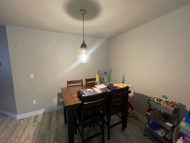 Foto del edificio - Beautiful 3 Bedroom Plus Den 2.5 Bath Home in Lake Stevens!