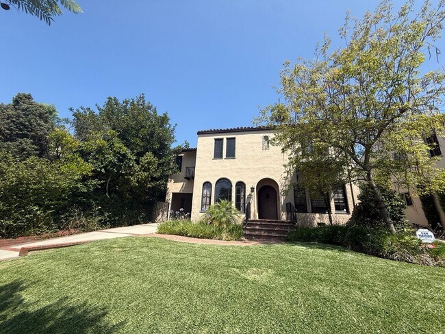 Foto del edificio - 2935 Monterey Rd