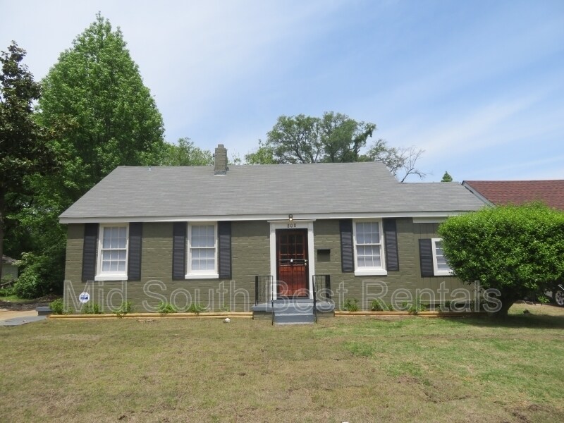 Primary Photo - 808 E Gage Ave