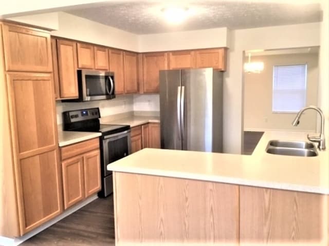 Building Photo - 821 Monarda Pl