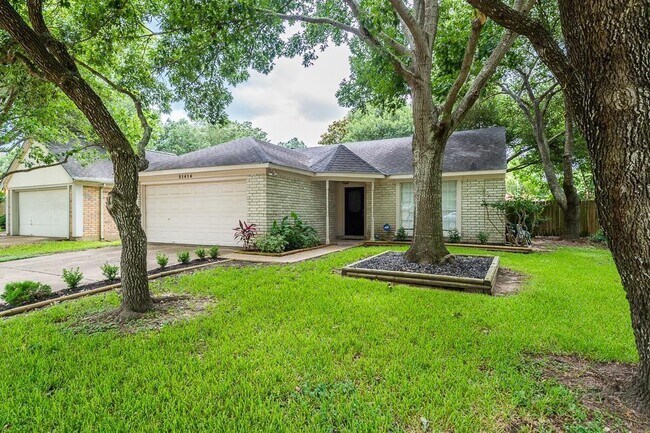 Foto del edificio - 21414 Park Orchard Dr