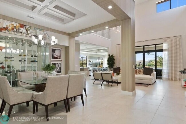 Foto del edificio - 10251 Peninsula Pl