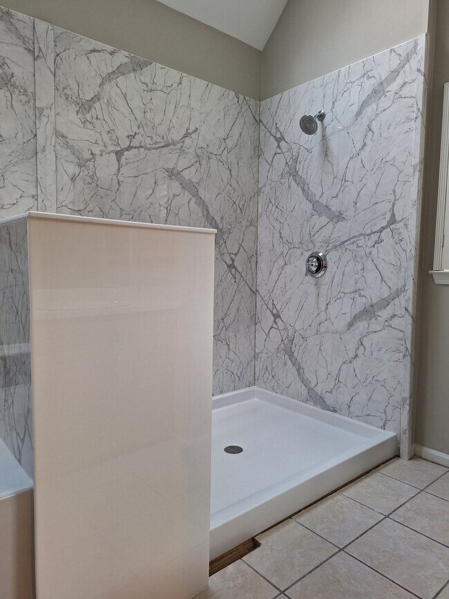 Foto del edificio - 3860 Brookview Pt