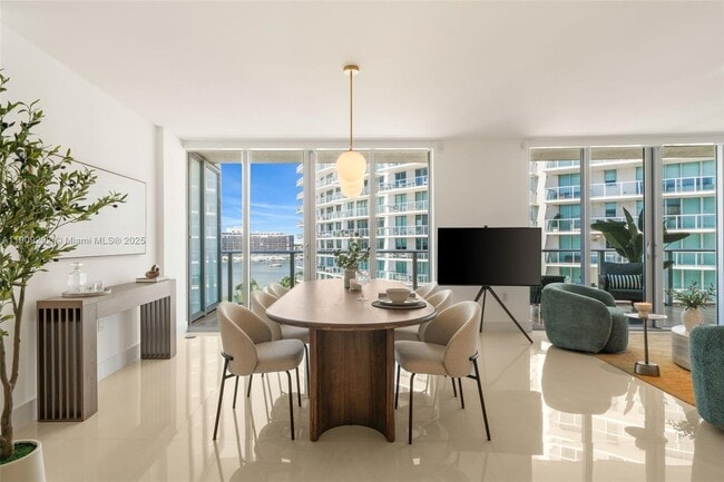 Foto del edificio - 6620 Indian Creek Dr