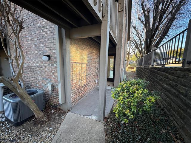 Foto del edificio - 1121 Signal Ridge Pl