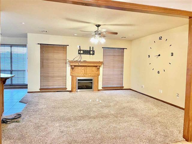 Building Photo - 129 Landon Ln