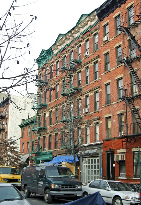 Foto del edificio - 543-545 E 12th St