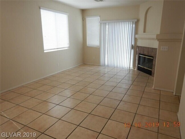 Foto del edificio - COMING SOON - Ready no later than the middle of January!