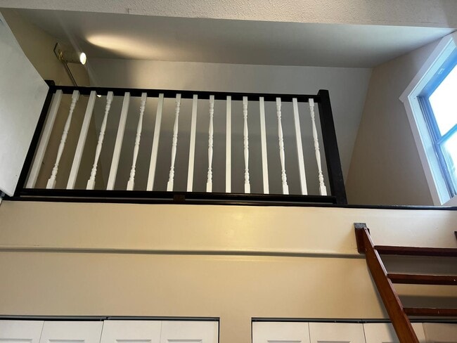 Foto del edificio - 10102 Main St