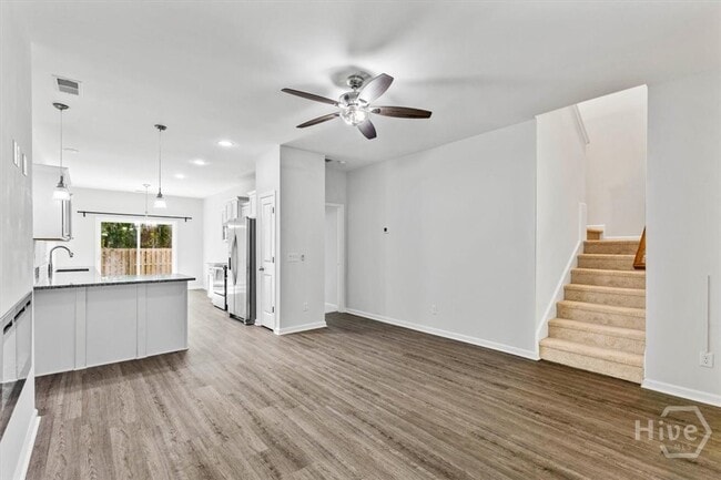 Building Photo - 85 Bellasera Wy