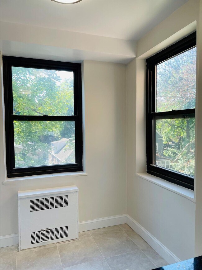 Foto del edificio - 3103 Fairfield Ave
