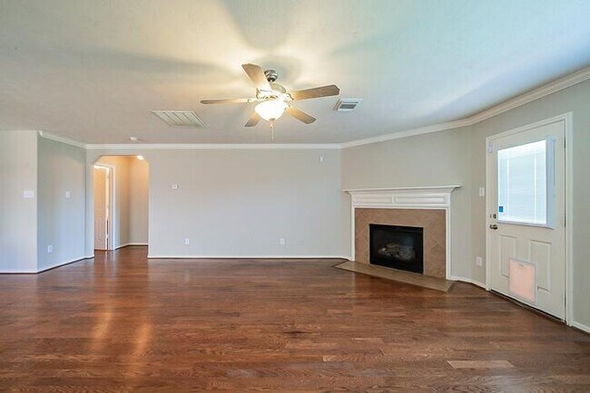 Foto del edificio - Charming 4 beds 3.5 baths in Spring