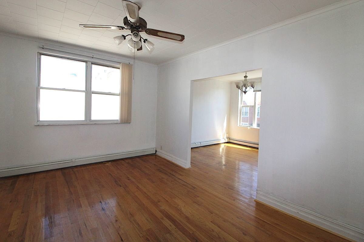 Foto principal - 52 Bay 8th St