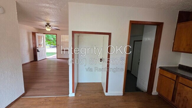Foto del edificio - 6316 S Durland Ave