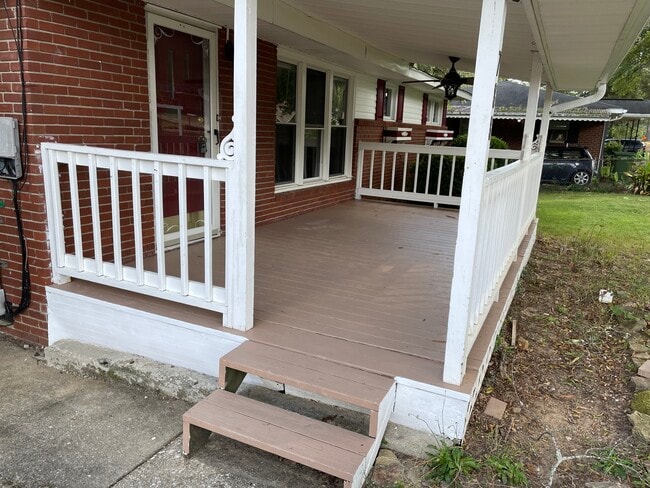 Front Porch 1 of 3 - 788 Crockett Dr
