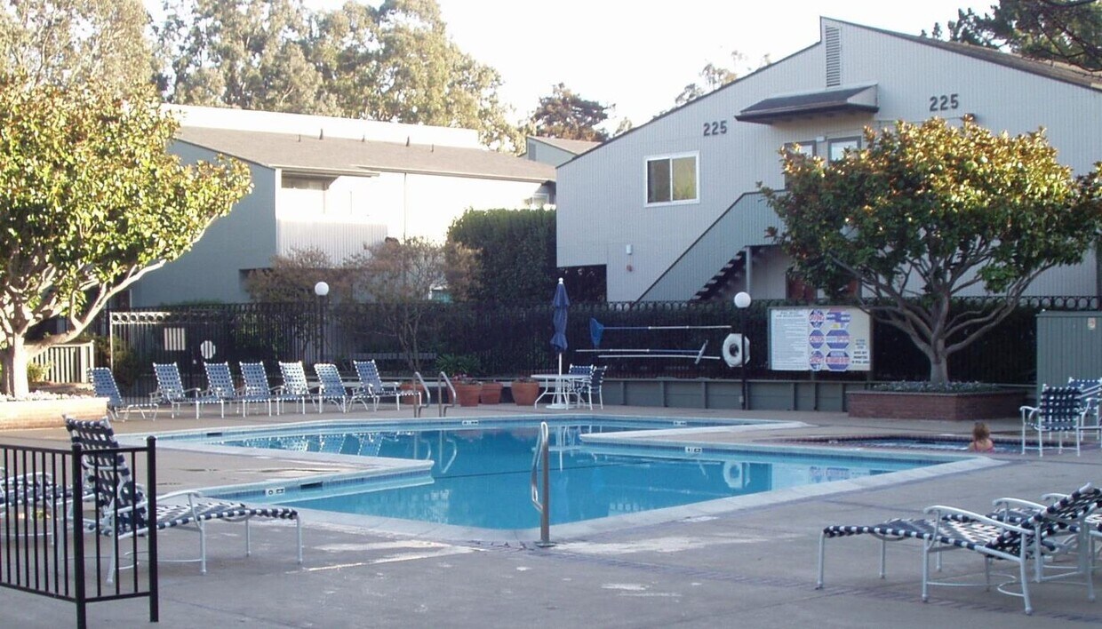 141 Piccadilly Pl, San Bruno, CA 94066 Condo for Rent in San Bruno