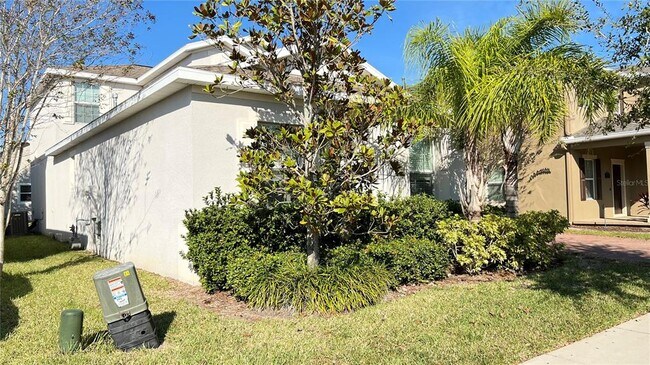 Foto del edificio - 15079 Evergreen Oak Loop