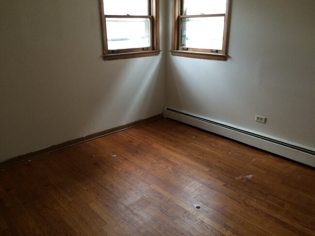 Building Photo - 14612 Keystone Ave