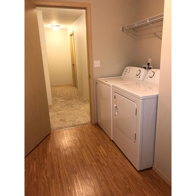 Foto del edificio - 1223 E Harrison St