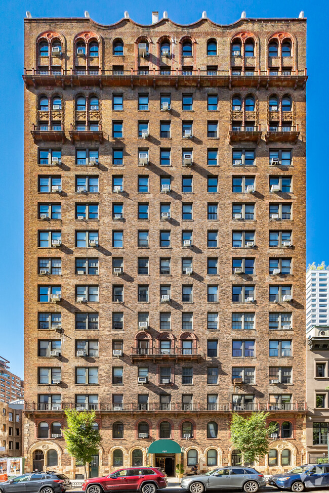 Foto del edificio - 242 East 72nd Street Apartments