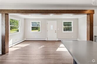 Building Photo - 6450 Chestnut Ridge Rd