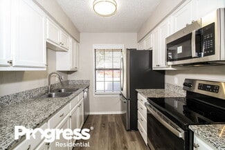 Building Photo - 409 Pace Dr