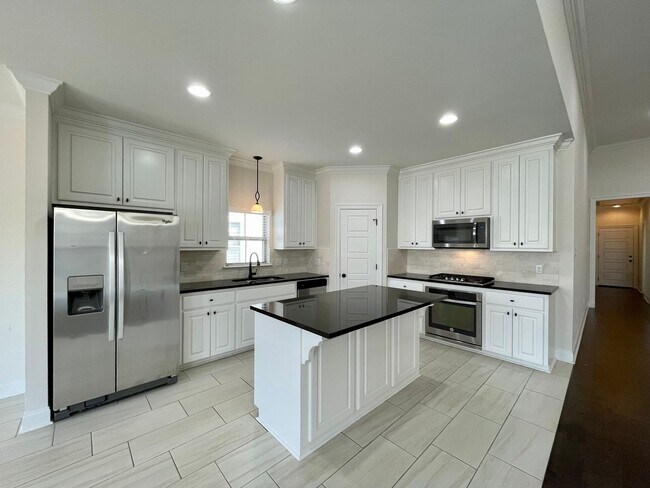 Foto del edificio - 17229 Ledgestone Dr