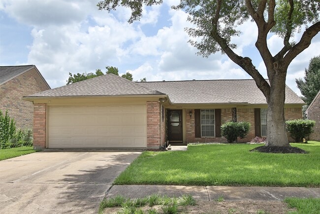 Foto del edificio - 13523 Harpers Bridge Dr