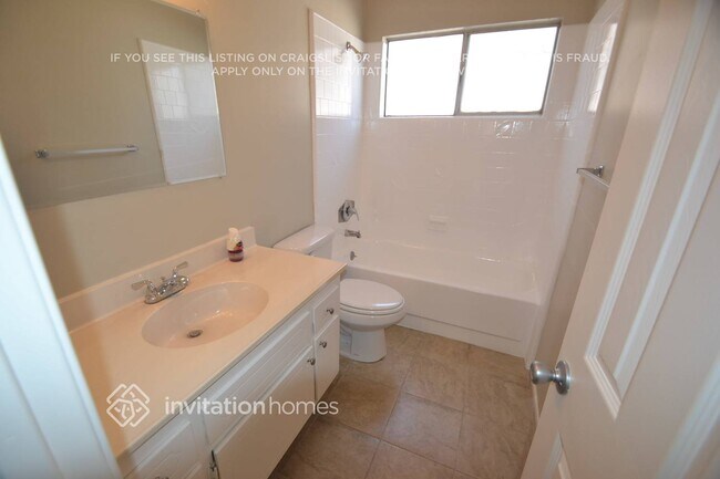 Foto del edificio - 12761 Harlow Ave