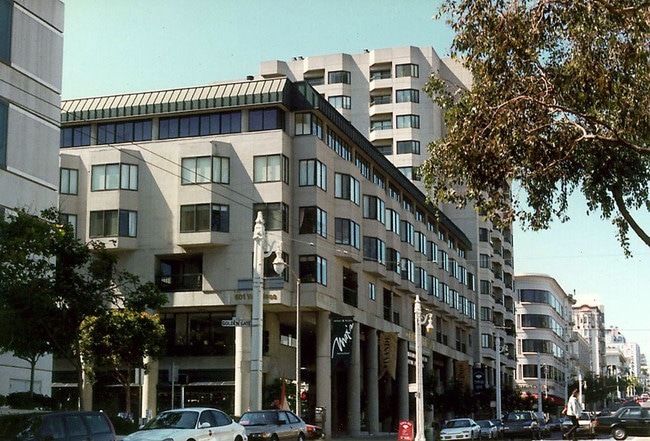 Alternate building view - Opera Plaza
