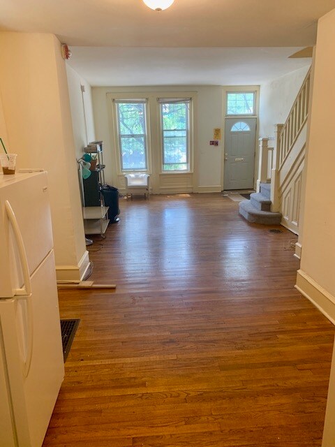 Foto del edificio - 3915 Baltimore Ave