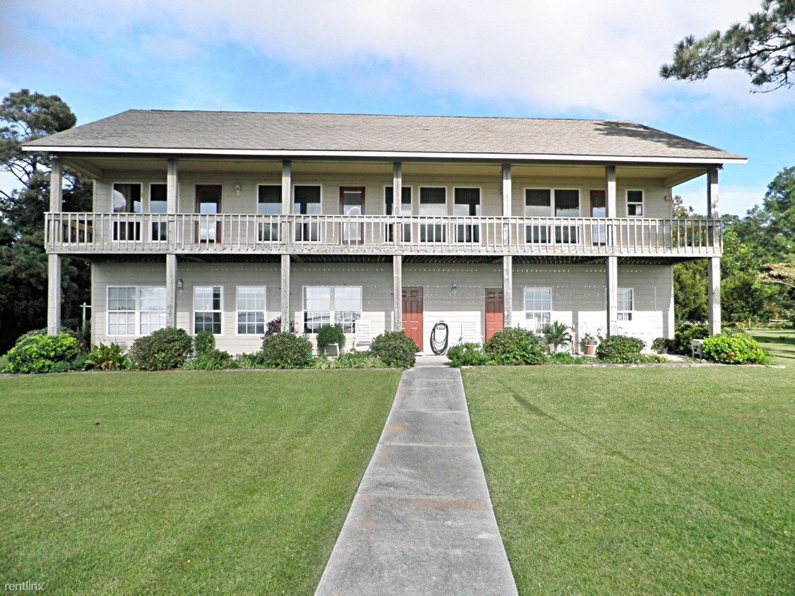 438 Austin Rd, Beaufort, NC 28516 House Rental in Beaufort, NC