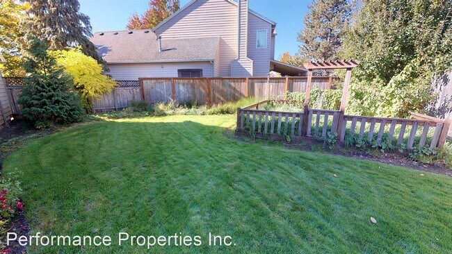 Building Photo - 4 br, 3 bath House - 6581 SW Essex Court