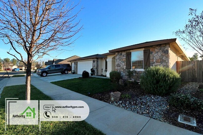 Foto del edificio - Beautiful Home, 3345 Hotlam Dr. Solar Pane...