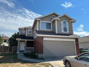 Building Photo - 10814 Gallop Falls